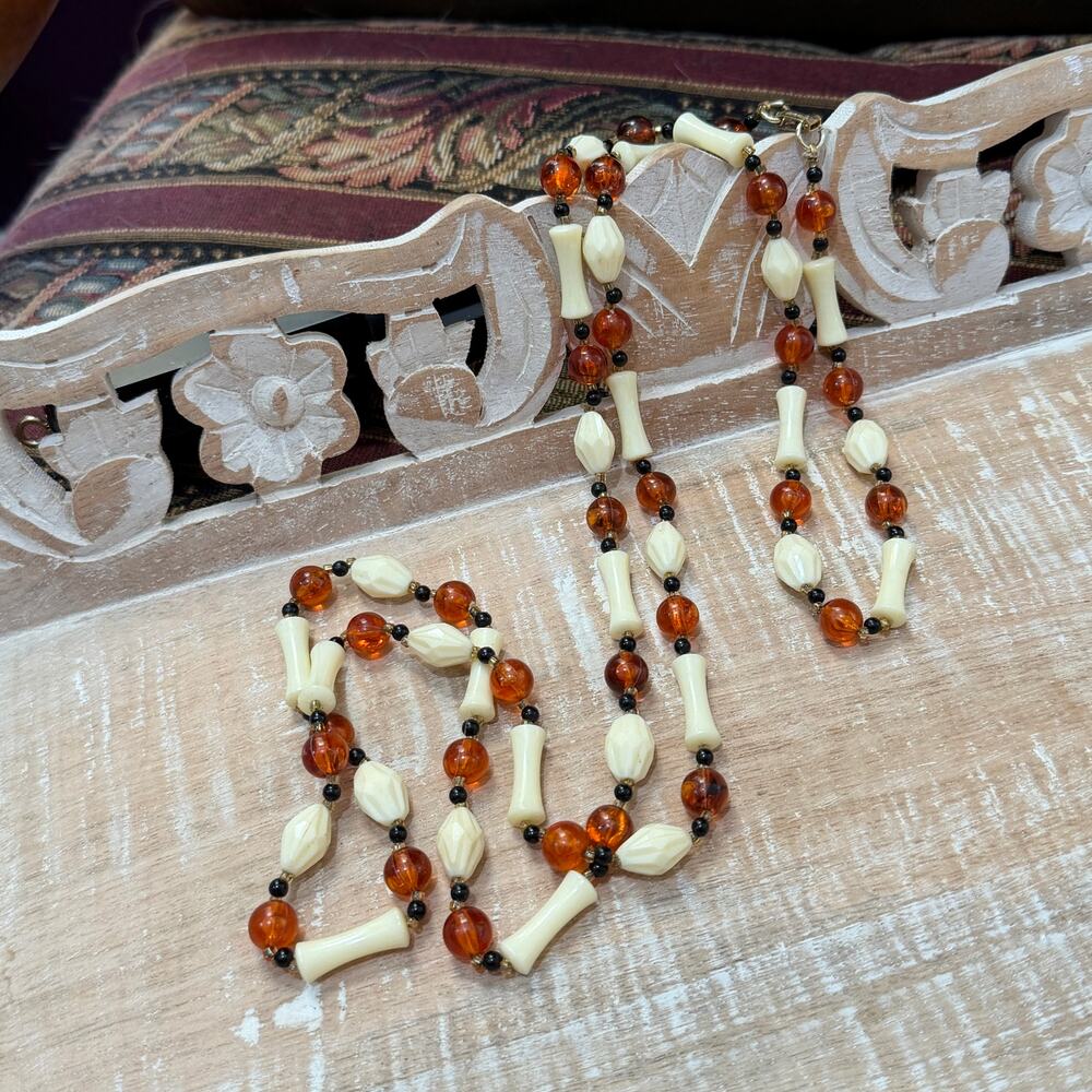 Necklace Long Lucite Resin Faux Amber Bone Bead Hong Kong Statement Strand MCM